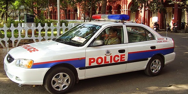 Polizia-indiana.jpg (600×300)