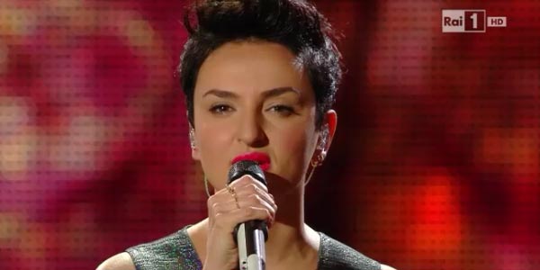 arisa-terza-puntata-festival-di-sanremo-controvento
