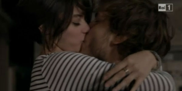 bacio-tomas-e-laura-2