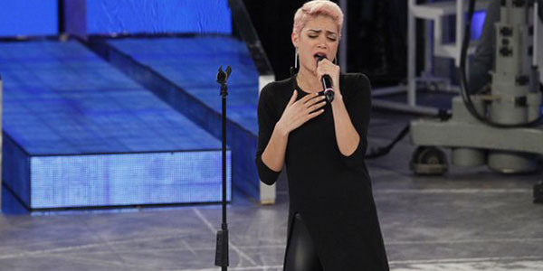 elodie-sabato-23-gennaio-amici